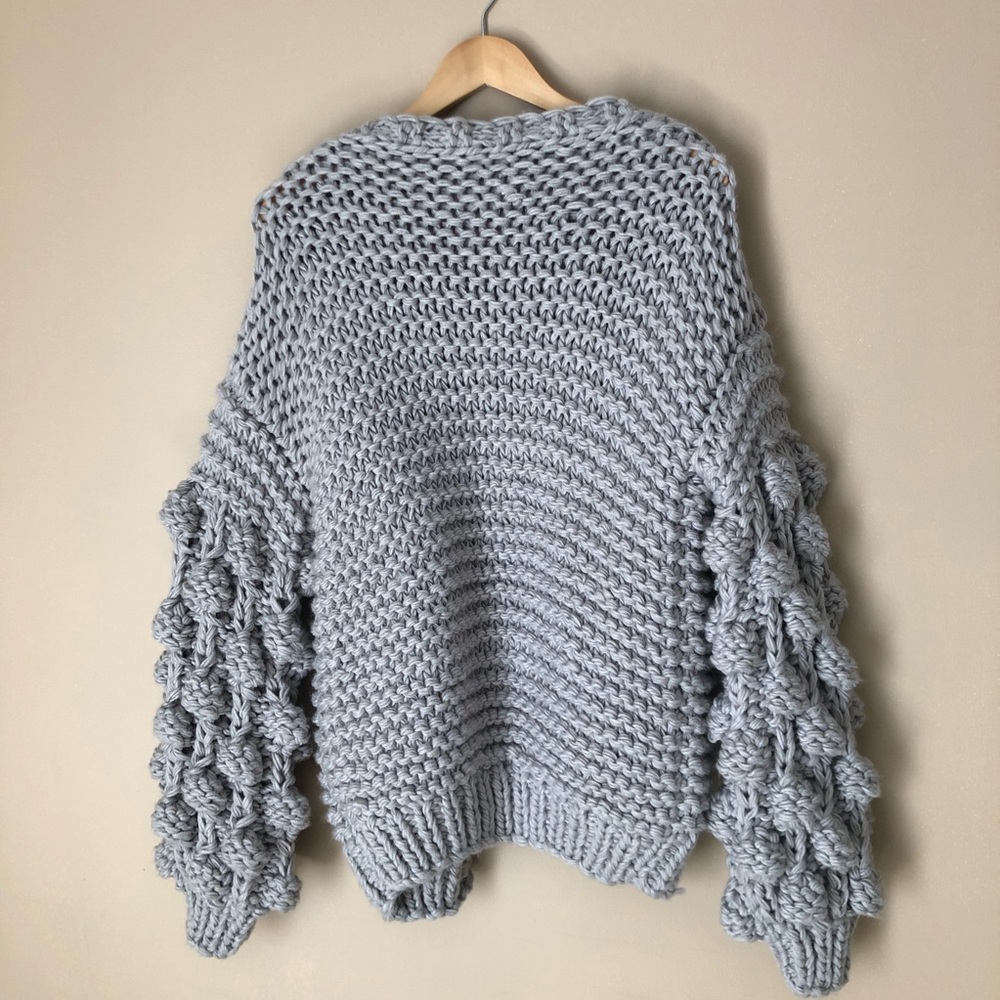 Gray pomegranate Cardigan - Picture 9 of 11